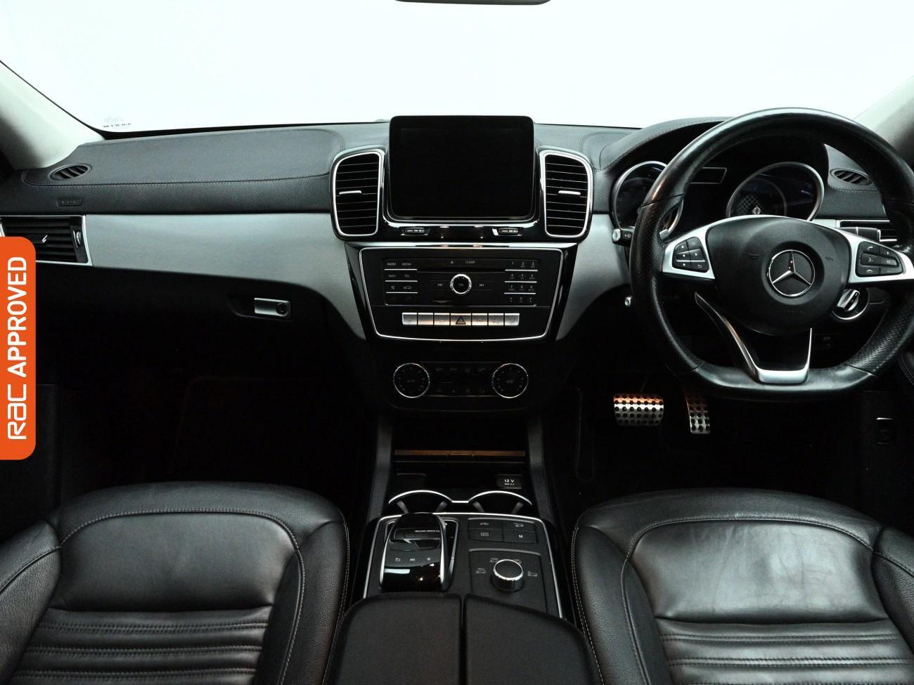 Used Mercedes-Benz GLE 2017 for sale - 77951860: Photo 2