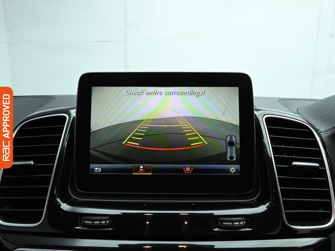 Used Mercedes-Benz GLE 2017 for sale - 77951860: Photo 3