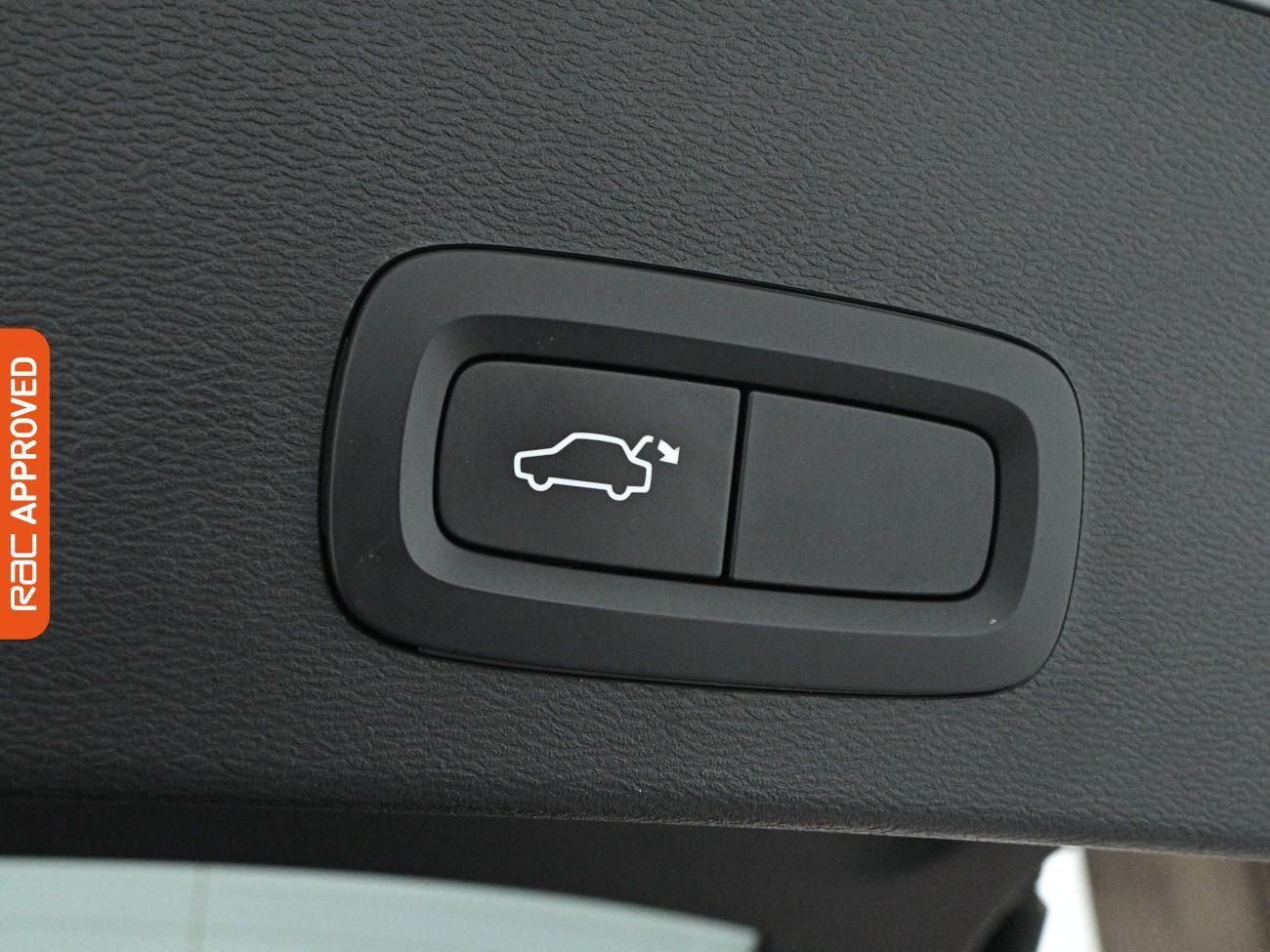 Used Volvo XC40 2019 for sale - 78043485: Photo 14