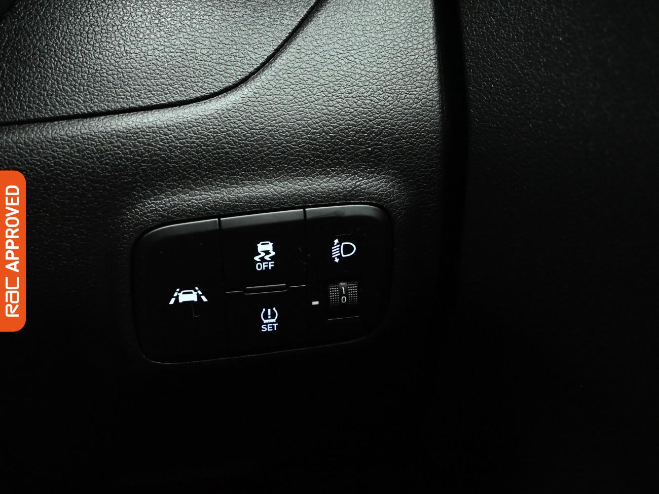 Used Hyundai i10 2023 for sale - 77535435: Photo 19