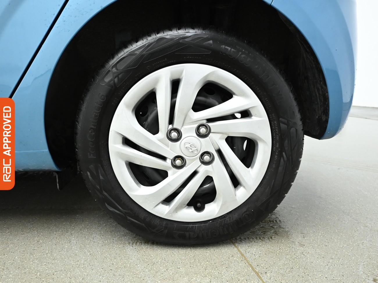 Used Hyundai i10 2023 for sale - 77535435: Photo 26