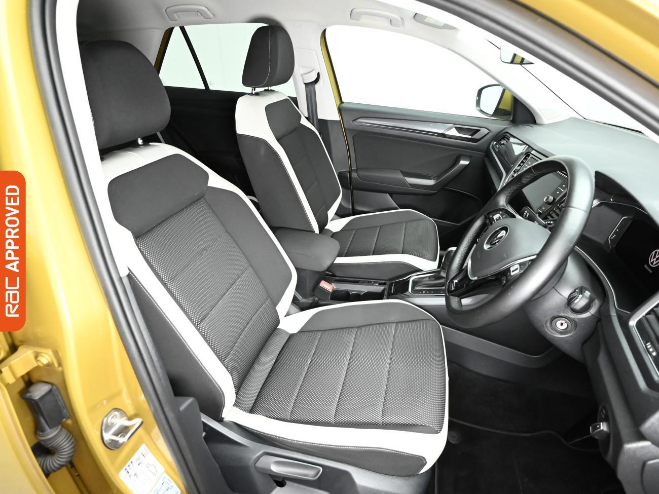 Used Volkswagen T-Roc 2021 for sale - 77147541: Photo 12