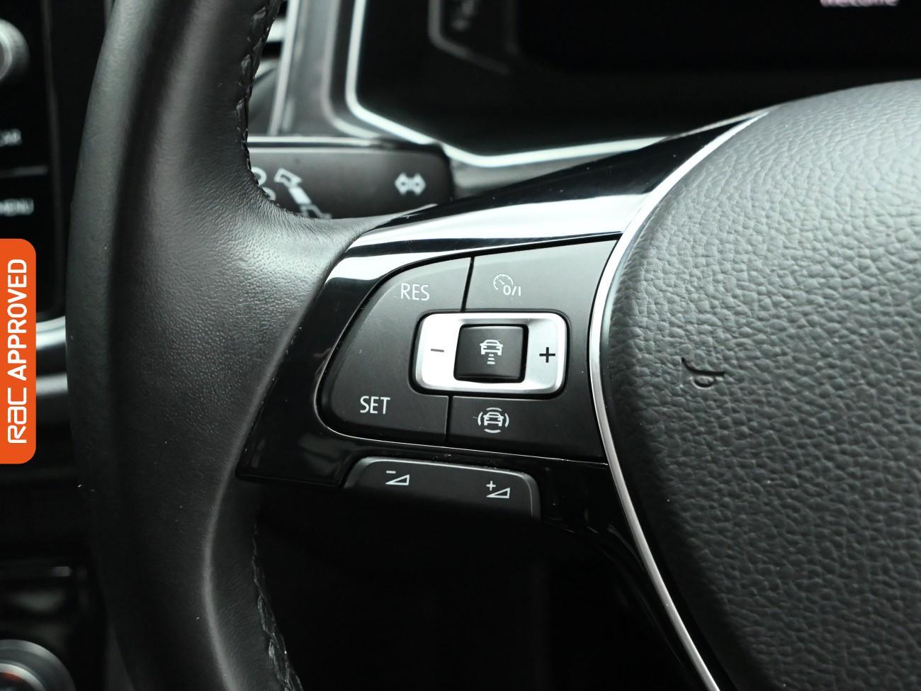 Used Volkswagen T-Roc 2021 for sale - 77147541: Photo 22