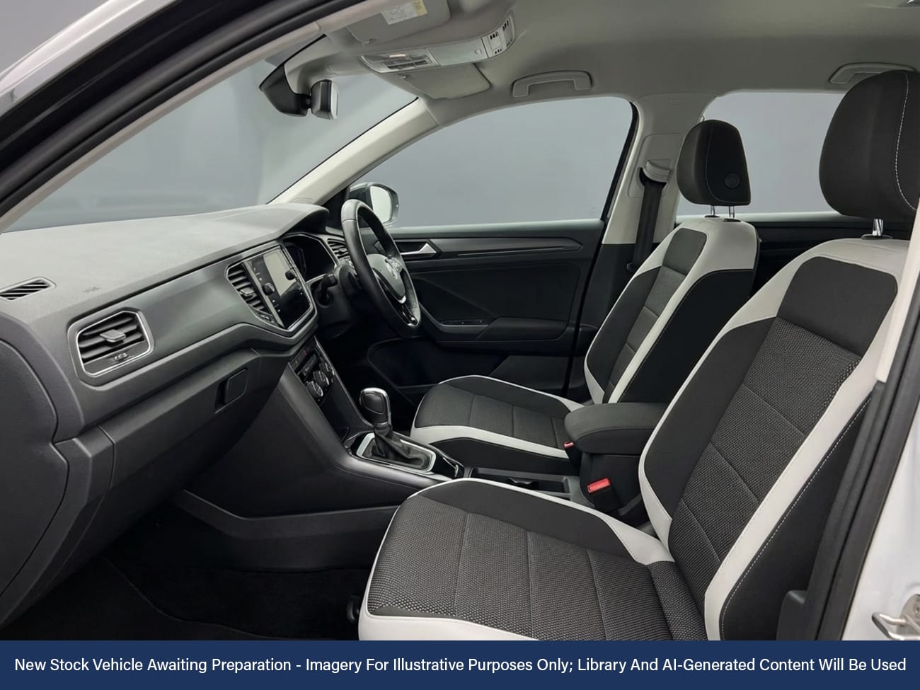 Used Volkswagen T-Roc 2021 for sale - 77147541: Photo 3