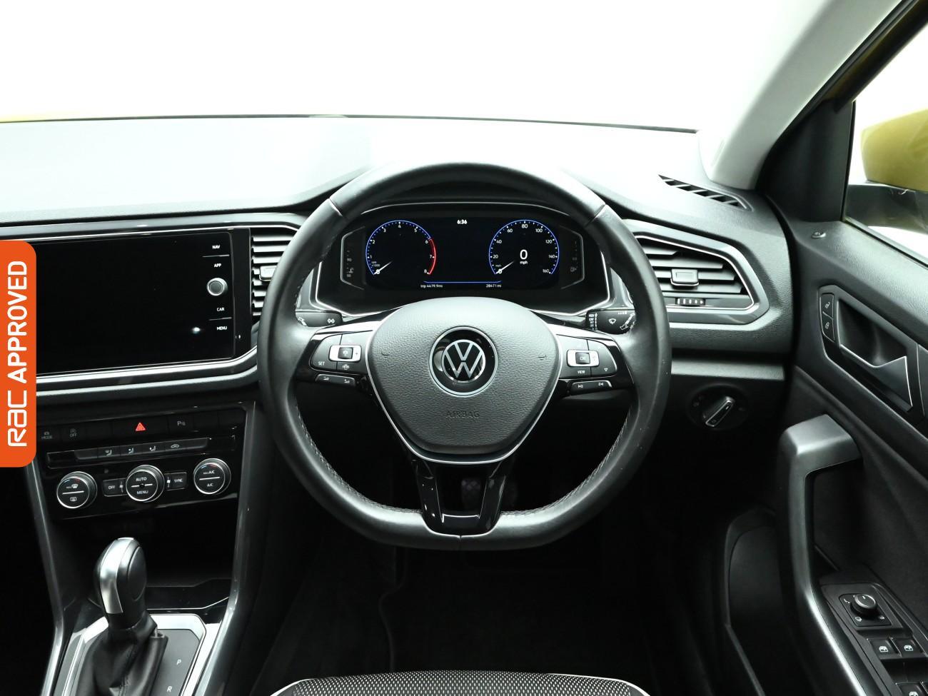 Used Volkswagen T-Roc 2021 for sale - 77147541: Photo 9
