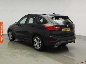 Used BMW X1 2015 for sale - 77257757: Photo