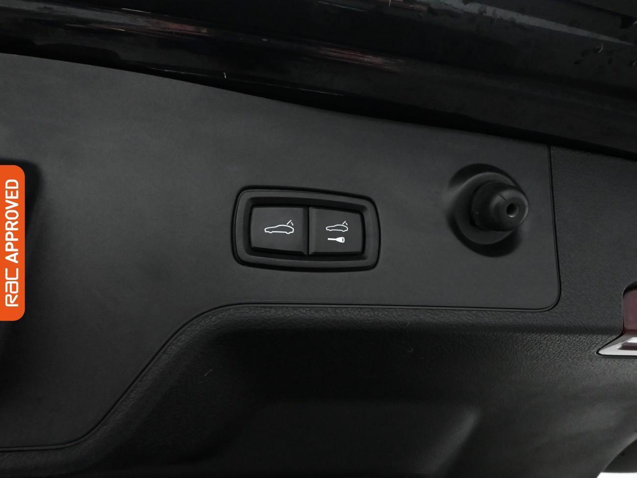 Used Porsche Panamera 2018 for sale - 77951825: Photo 31