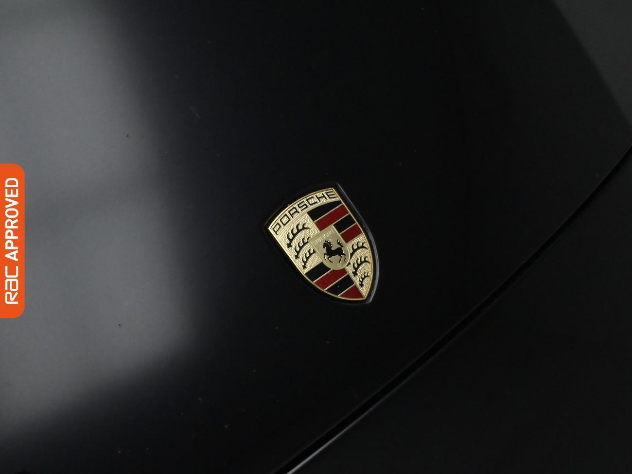 Used Porsche Panamera 2018 for sale - 77951825: Photo 36