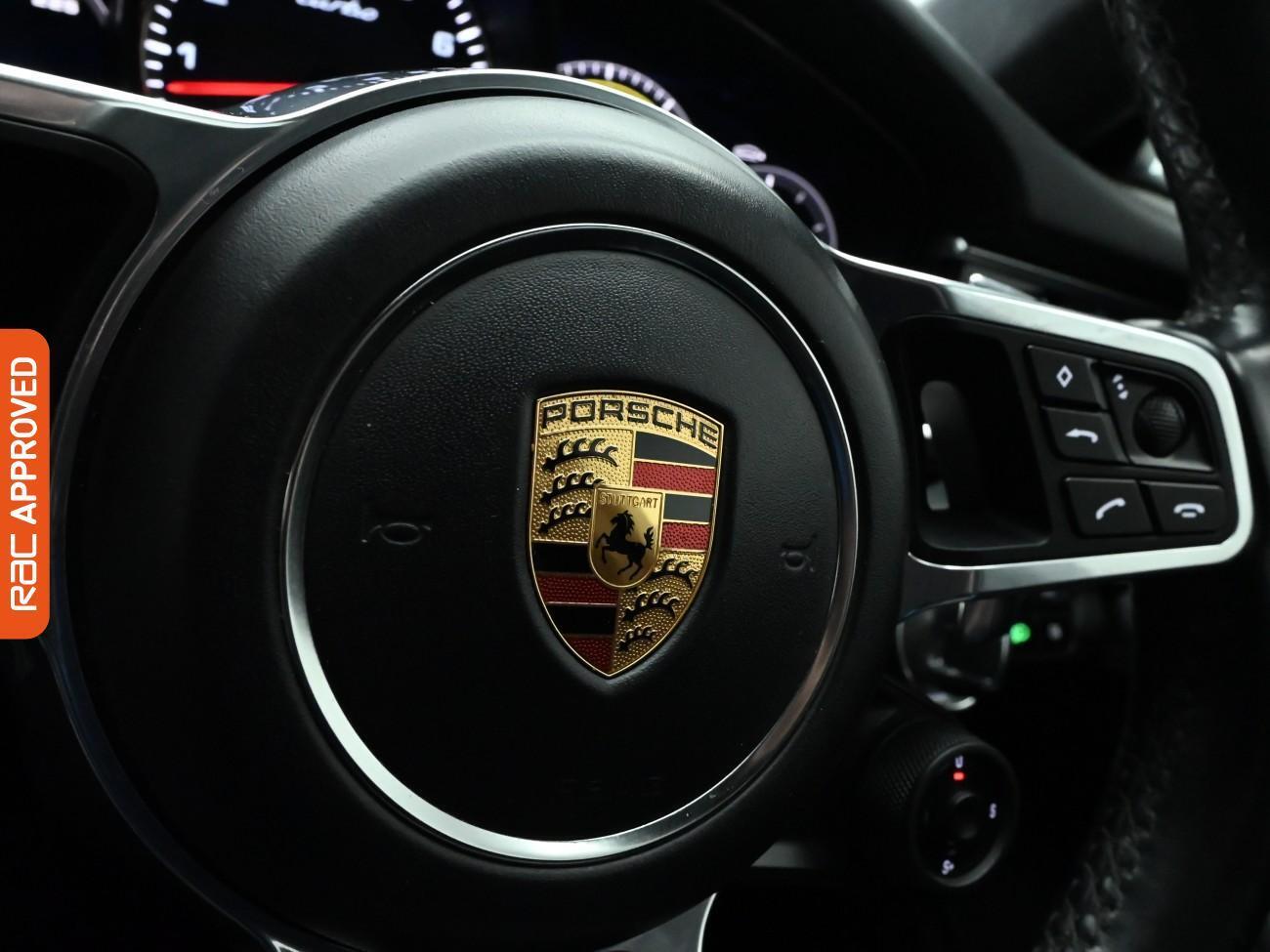 Used Porsche Panamera 2018 for sale - 77951825: Photo 39