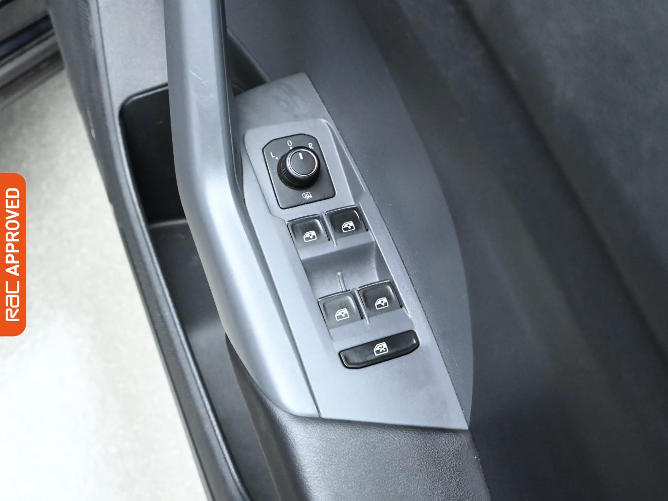 Used Volkswagen T-Cross 2021 for sale - 76429260: Photo 24