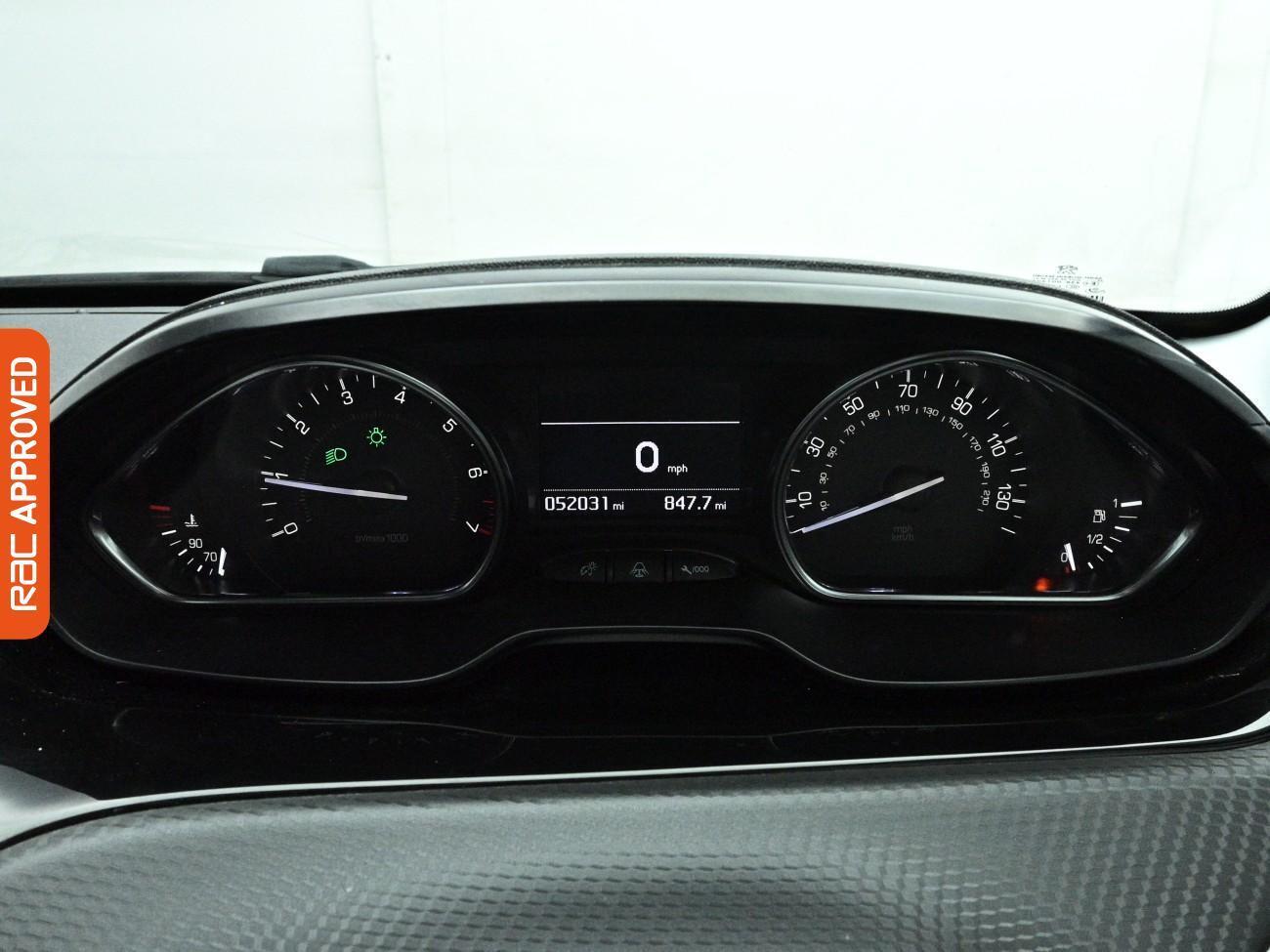 Used Peugeot 2008 2018 for sale - 77951753: Photo 11