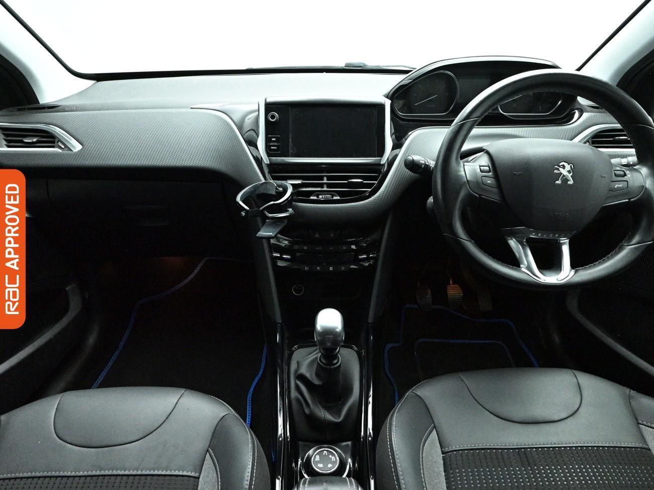 Used Peugeot 2008 2018 for sale - 77951753: Photo 2