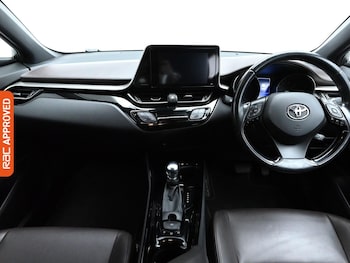 Used Toyota C-HR 2017 for sale - 75523356: Photo