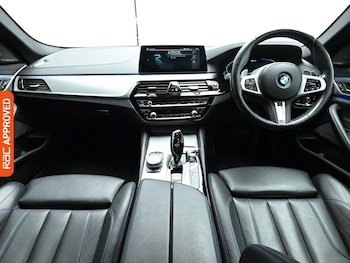 Used BMW 5 Series 2019 for sale - 78627471: Photo