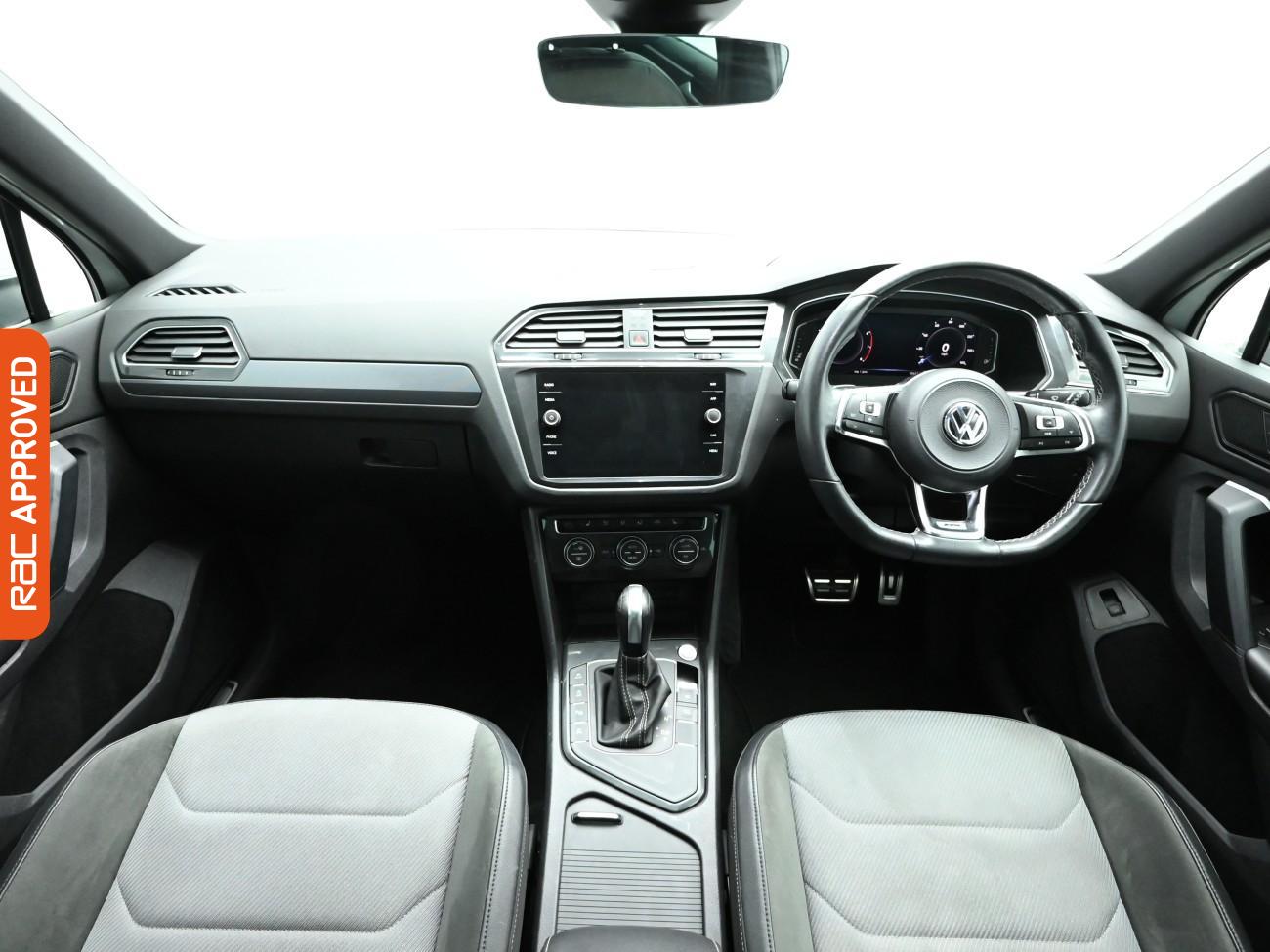 Used Volkswagen Tiguan 2020 for sale - 77520304: Photo 2