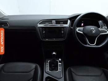 Used Volkswagen Tiguan 2021 for sale - 75202386: Photo