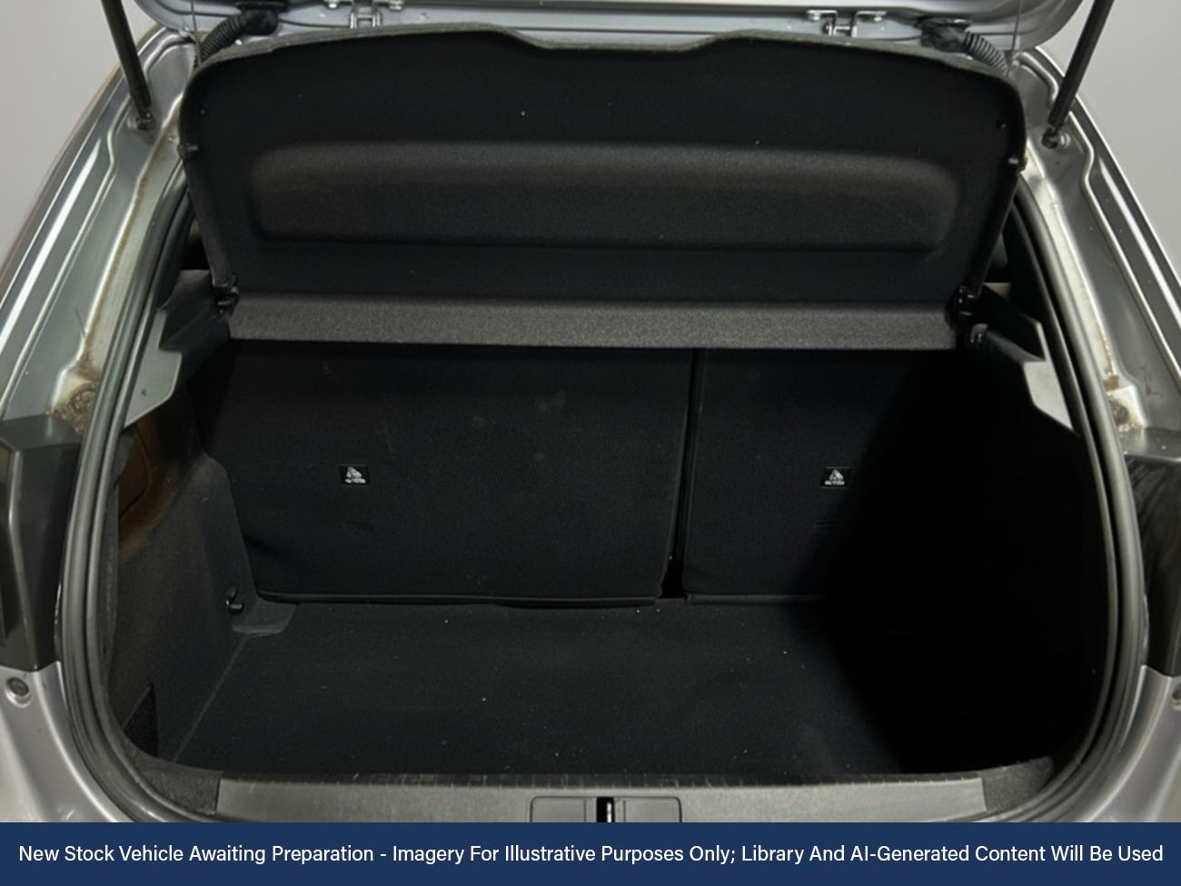 Used Peugeot E-208 2021 for sale - 76798435: Photo 8