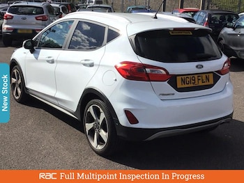 Used Ford Fiesta 2019 for sale - 76113709: Photo