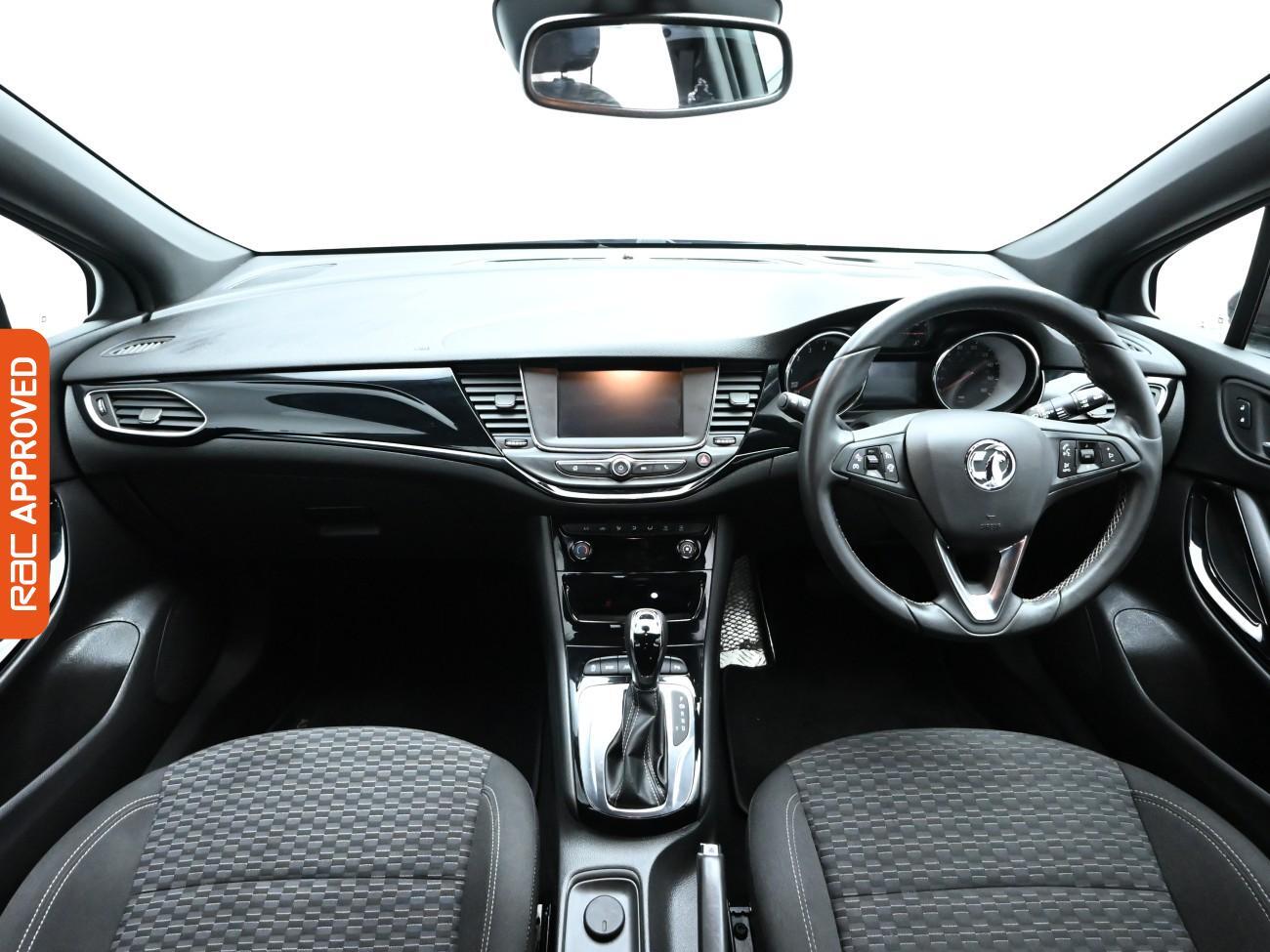 Used Vauxhall Astra 2017 for sale - 76649074: Photo 2