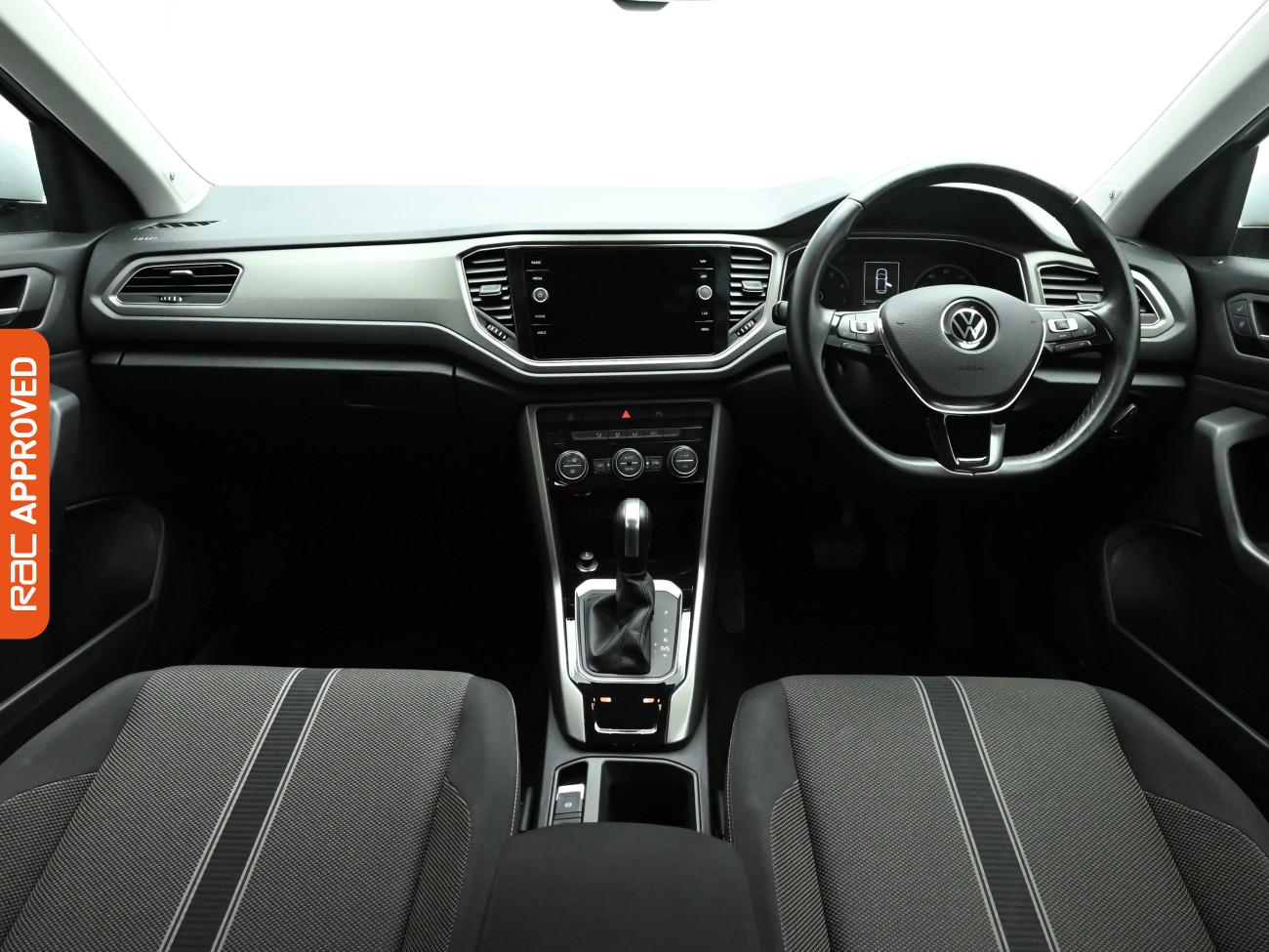 Used Volkswagen T-Roc 2021 for sale - 77187397: Photo 2