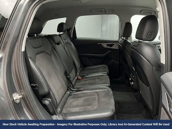 Used Audi Q7 2016 for sale - 77112606: Photo