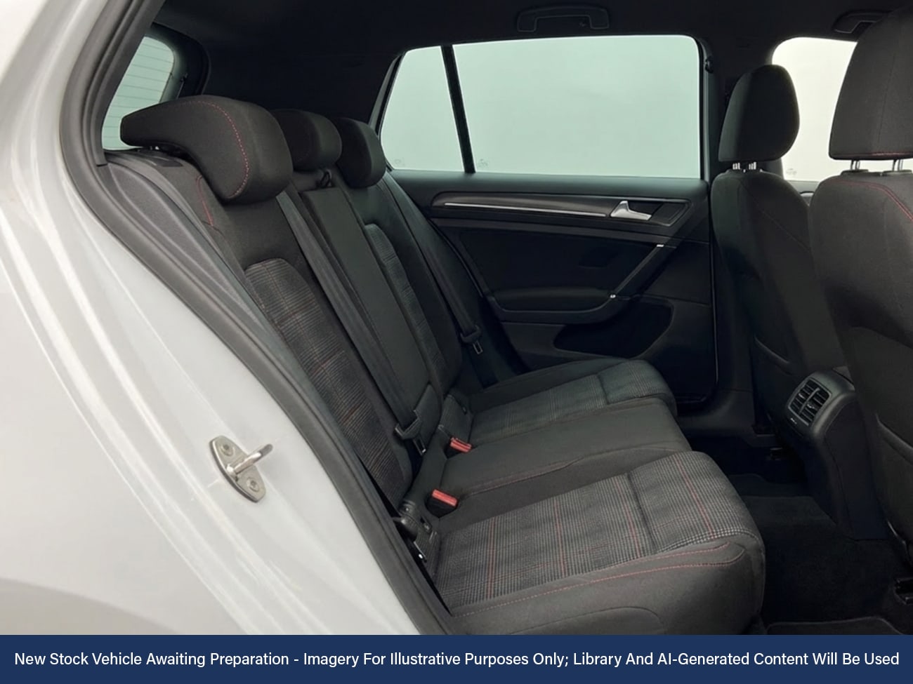 Used Volkswagen Golf 2021 for sale - 78065221: Photo 4