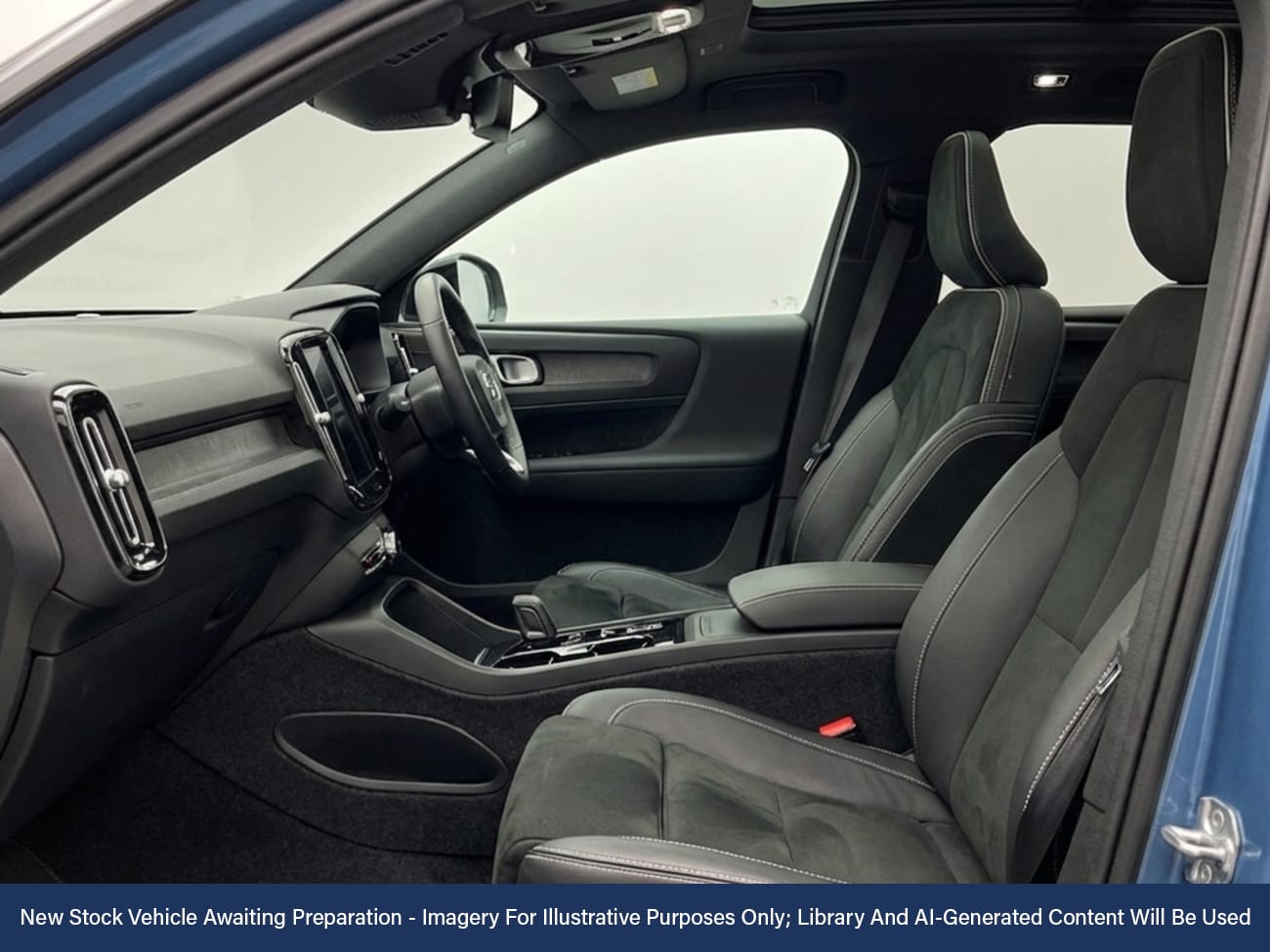 Used Volvo XC40 2024 for sale - 78079017: Photo 3