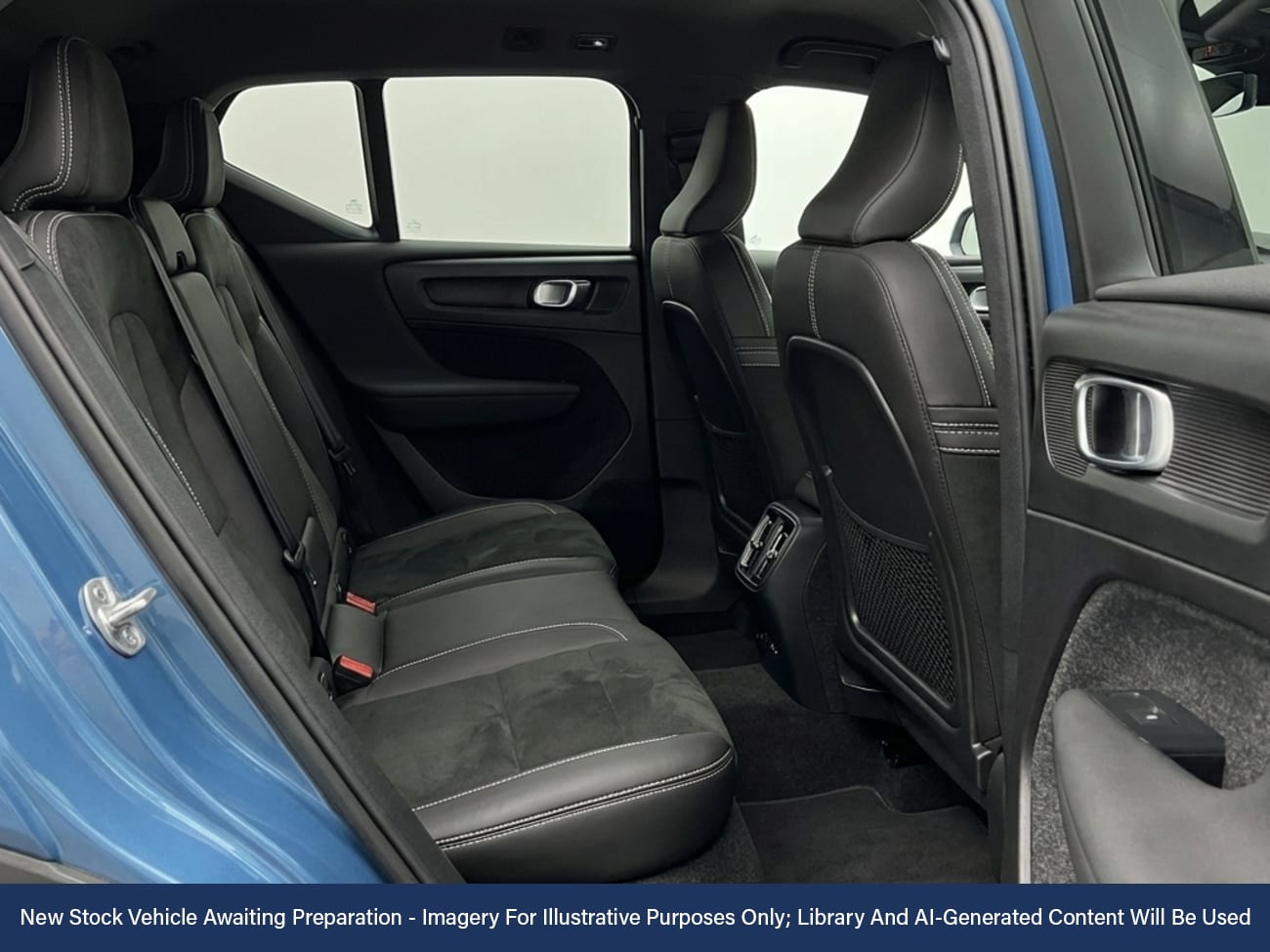 Used Volvo XC40 2024 for sale - 78079017: Photo 4