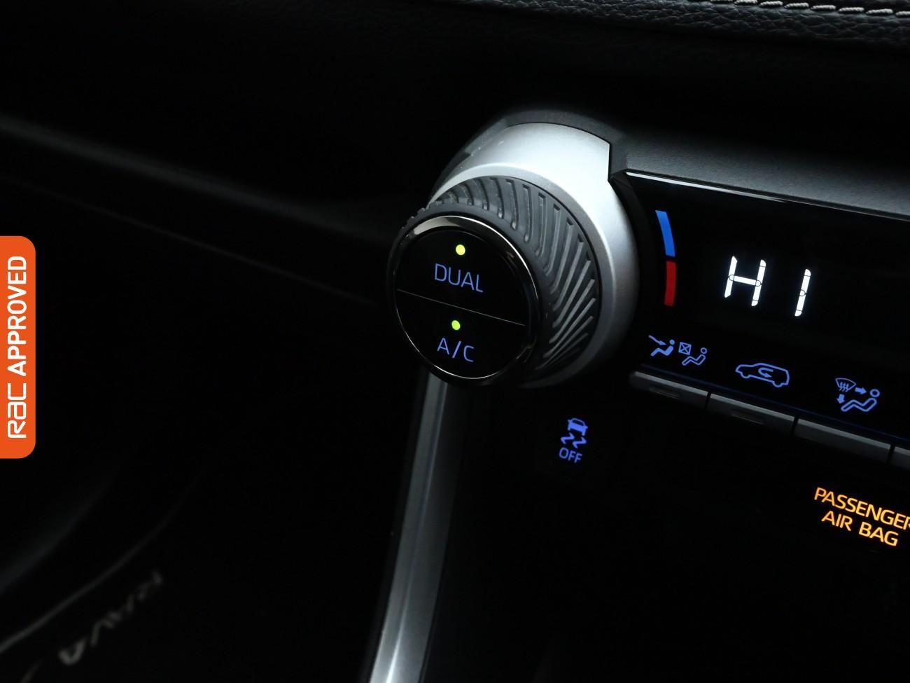 Used Toyota RAV4 2021 for sale - 76553410: Photo 16