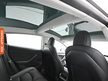 Used Tesla Model 3 2022 for sale - 79271315: Photo