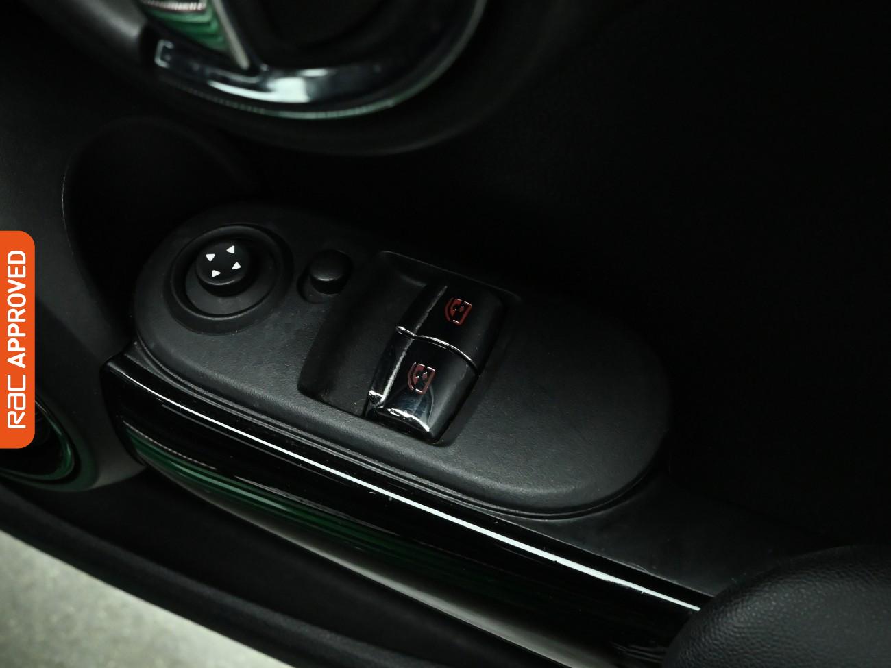 Used MINI Hatch 2021 for sale - 76495406: Photo 24