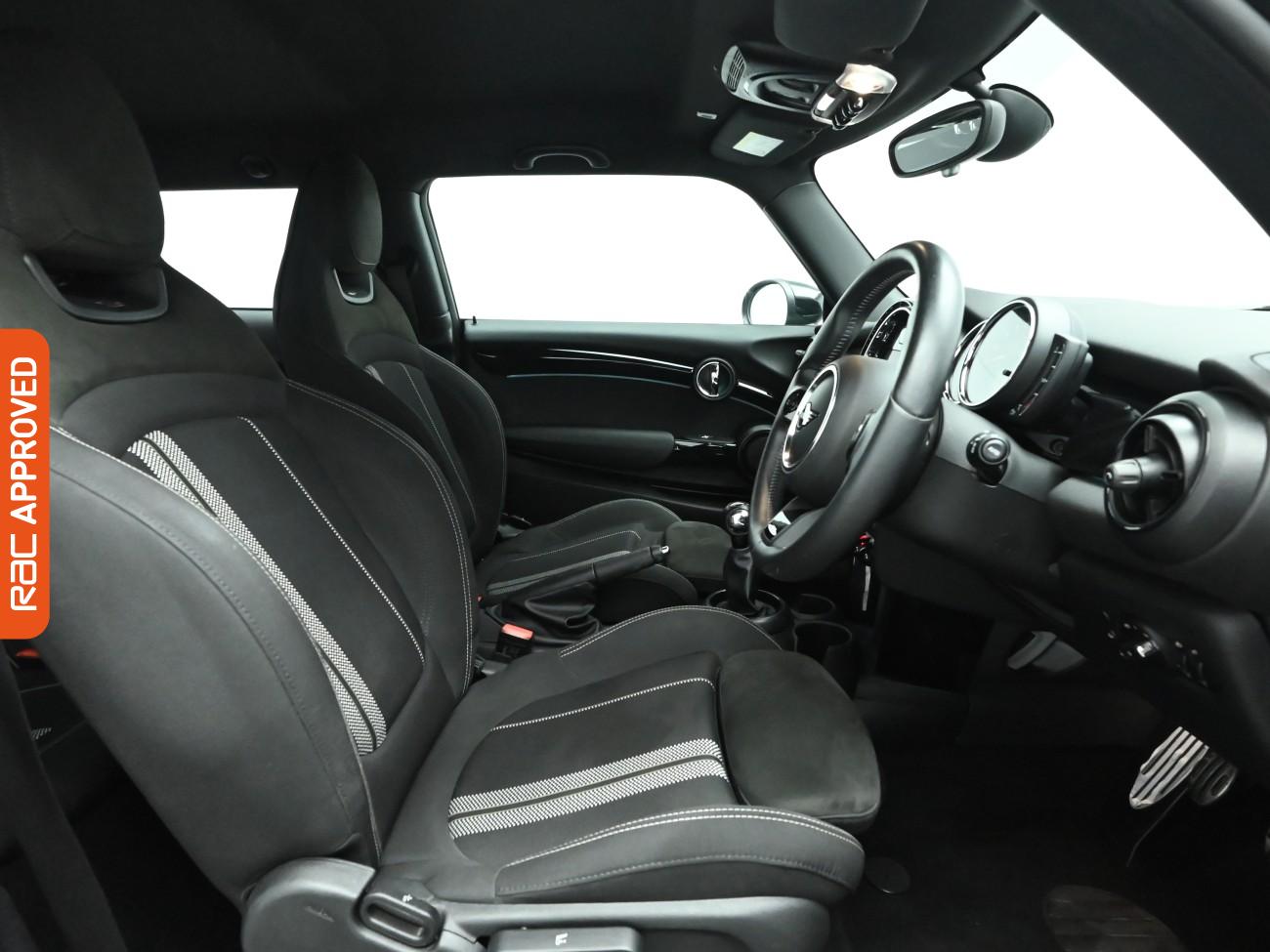 Used MINI Hatch 2021 for sale - 76495406: Photo 3