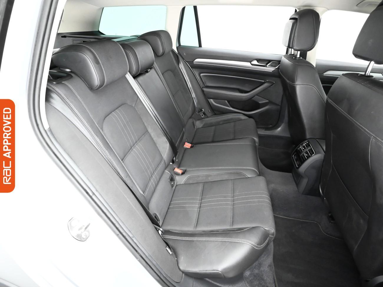 Used Volkswagen Passat 2018 for sale - 76896176: Photo 13