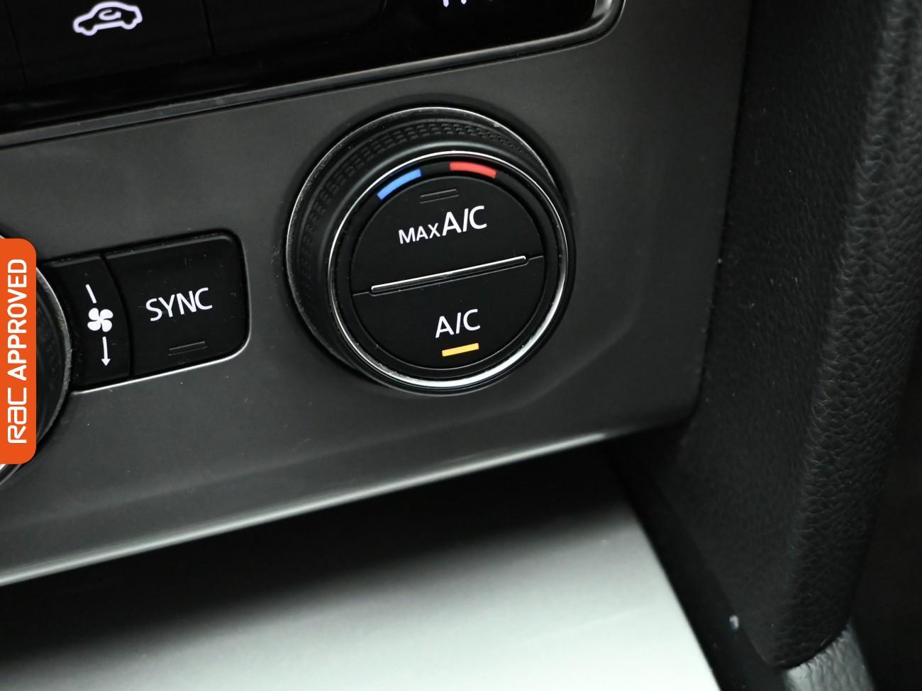 Used Volkswagen Passat 2018 for sale - 76896176: Photo 18