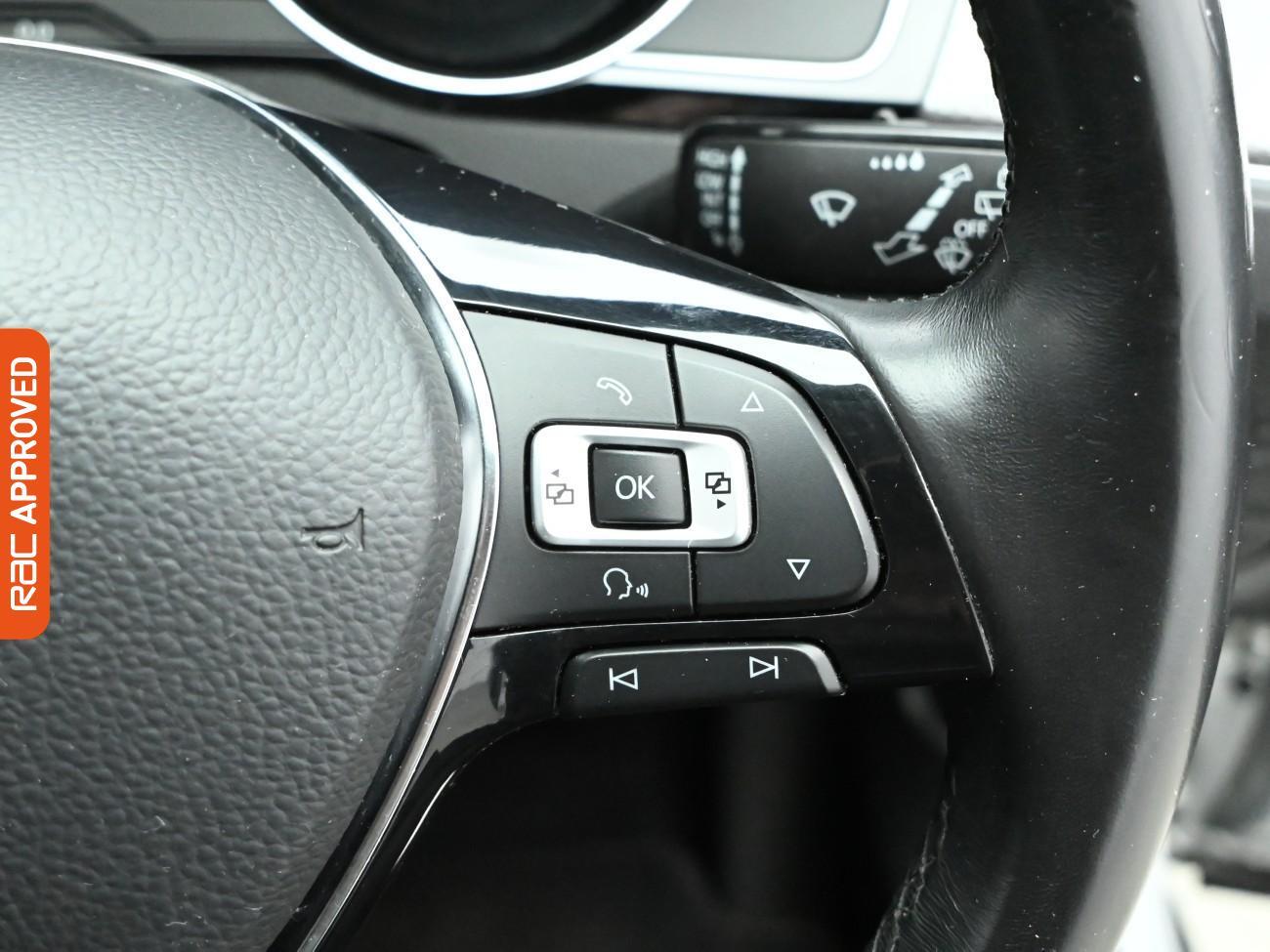 Used Volkswagen Passat 2018 for sale - 76896176: Photo 21