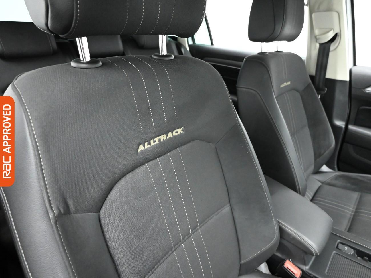 Used Volkswagen Passat 2018 for sale - 76896176: Photo 24