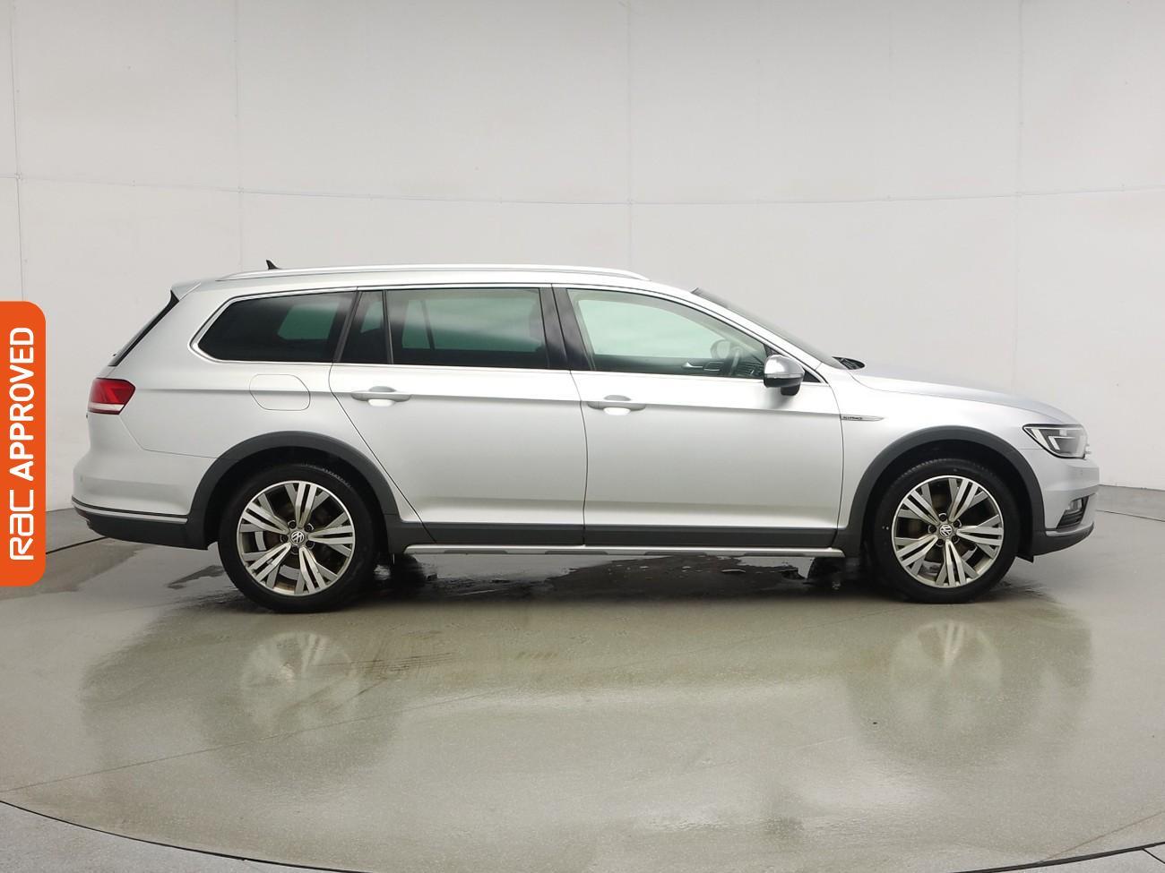 Used Volkswagen Passat 2018 for sale - 76896176: Photo 6