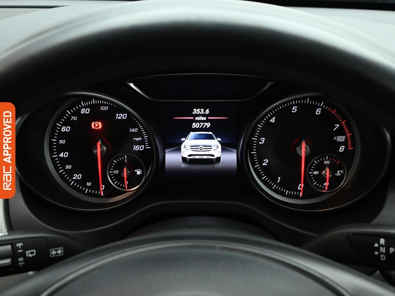 Used Mercedes-Benz GLA 2019 for sale - 77458822: Photo 11