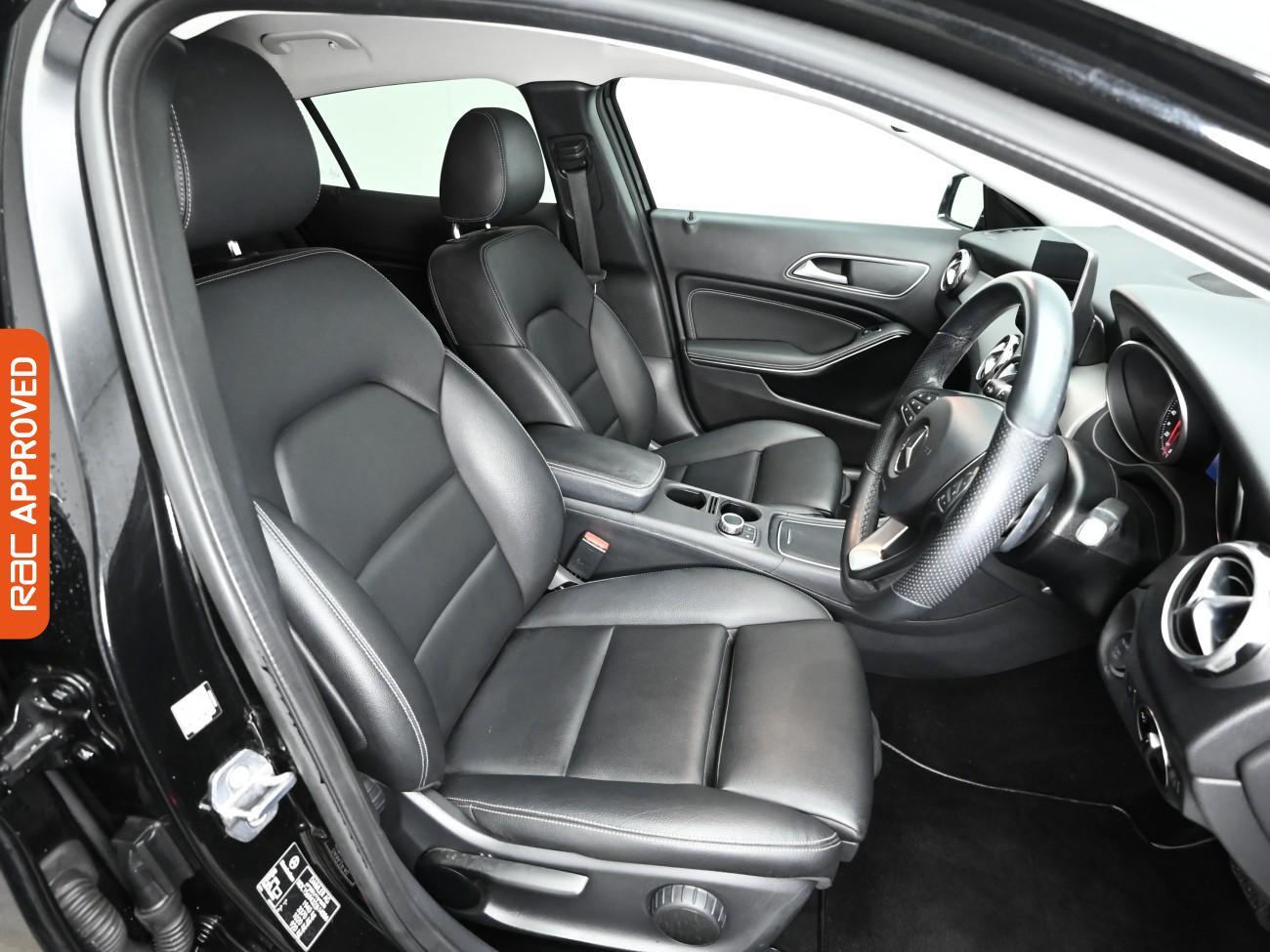 Used Mercedes-Benz GLA 2019 for sale - 77458822: Photo 12