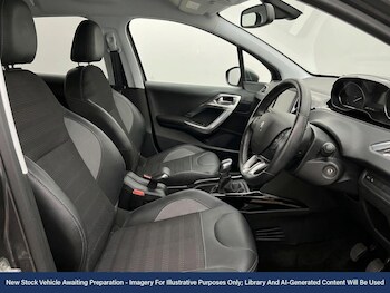 Used Peugeot 2008 2018 for sale - 77207860: Photo