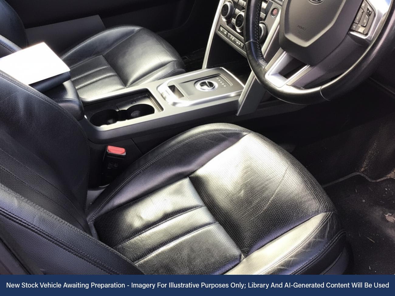 Used Land Rover Discovery Sport 2017 for sale - 76391053: Photo 3