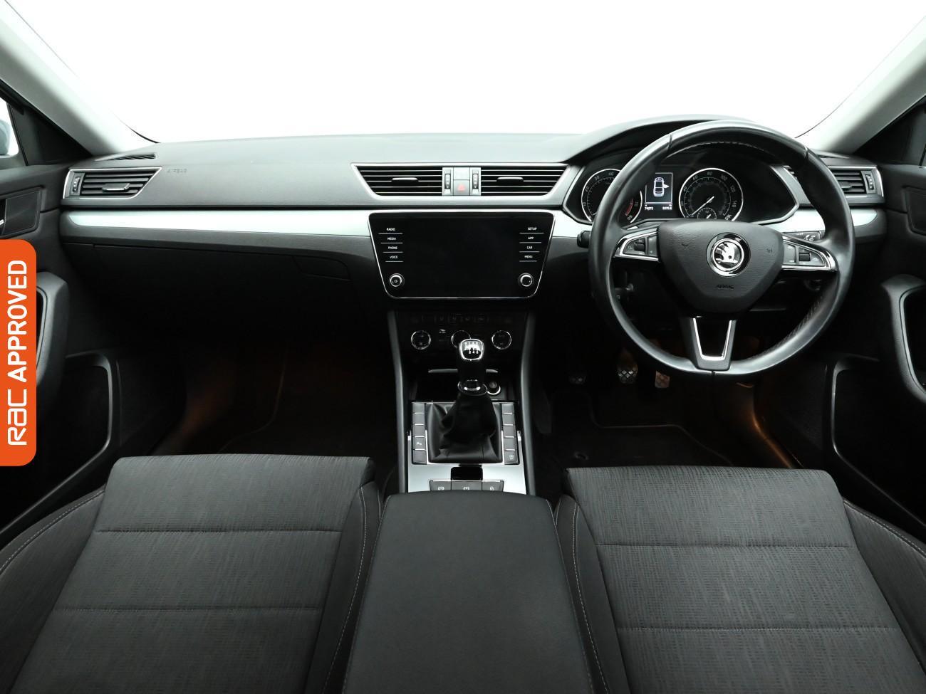 Used Skoda Superb 2019 for sale - 77033741: Photo 2