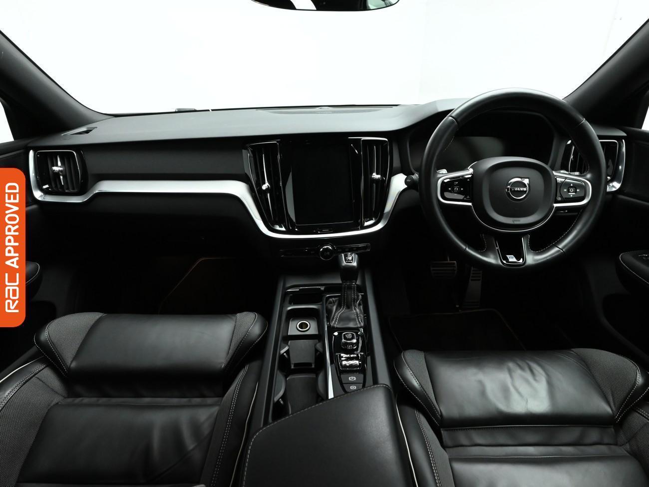 Used Volvo S60 2019 for sale - 77679988: Photo 2