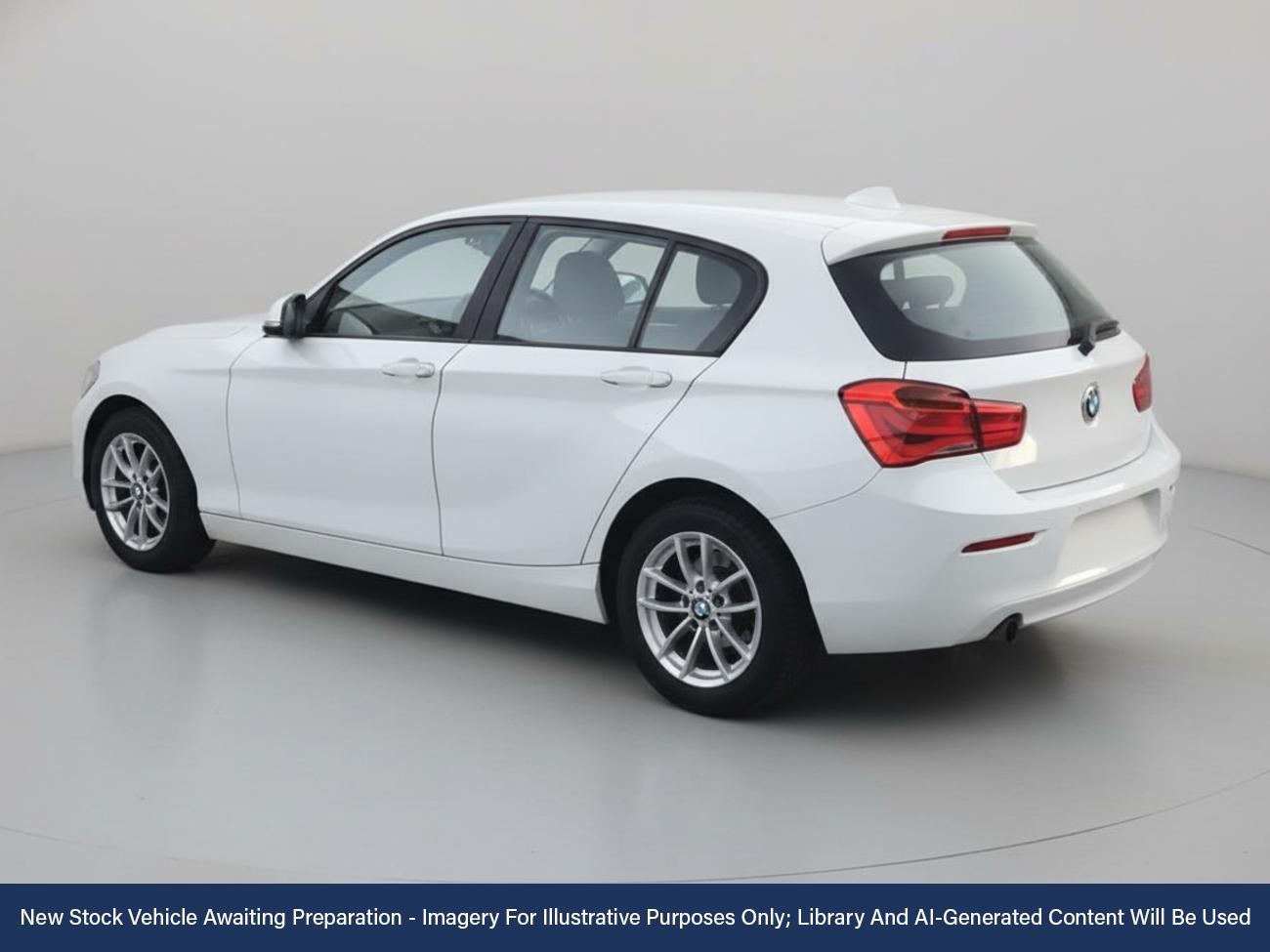 Used BMW 1 Series 2015 for sale - 76391068: Photo 2