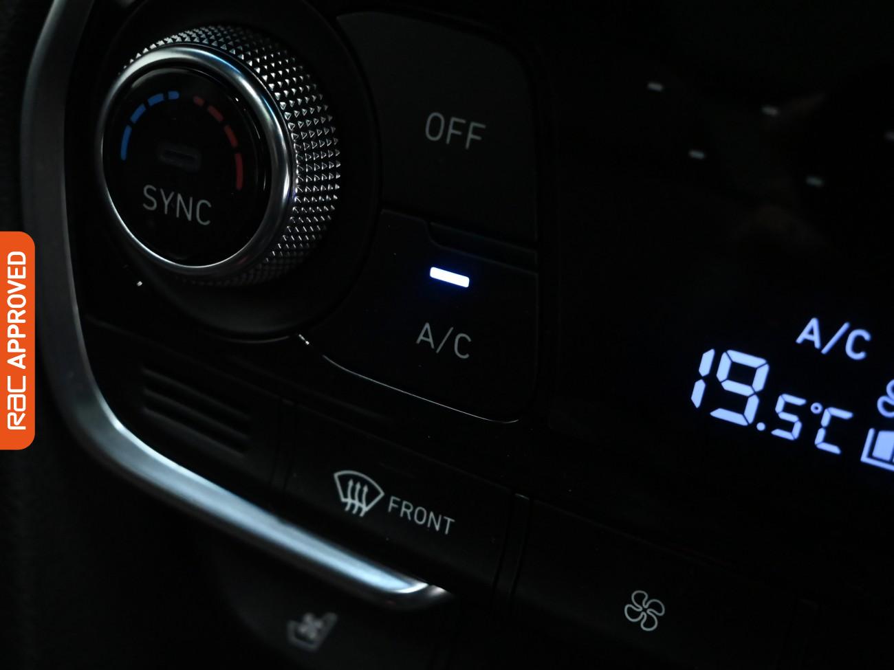 Used Hyundai Santa Fe 2019 for sale - 76783000: Photo 21