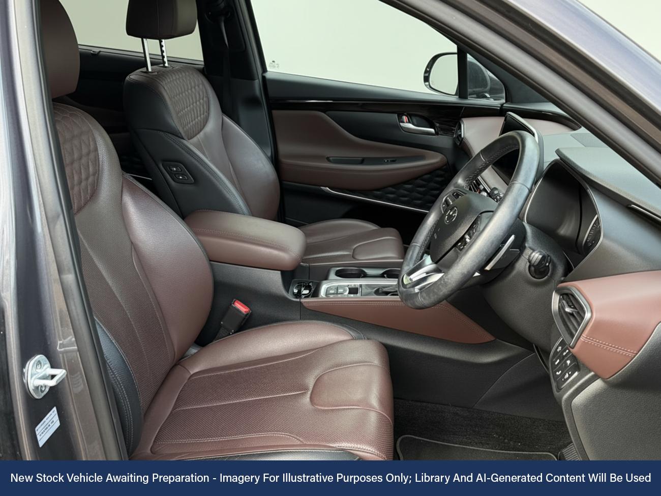 Used Hyundai Santa Fe 2019 for sale - 76783000: Photo 3