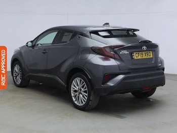 Used Toyota C-HR 2019 for sale - 79394963: Photo