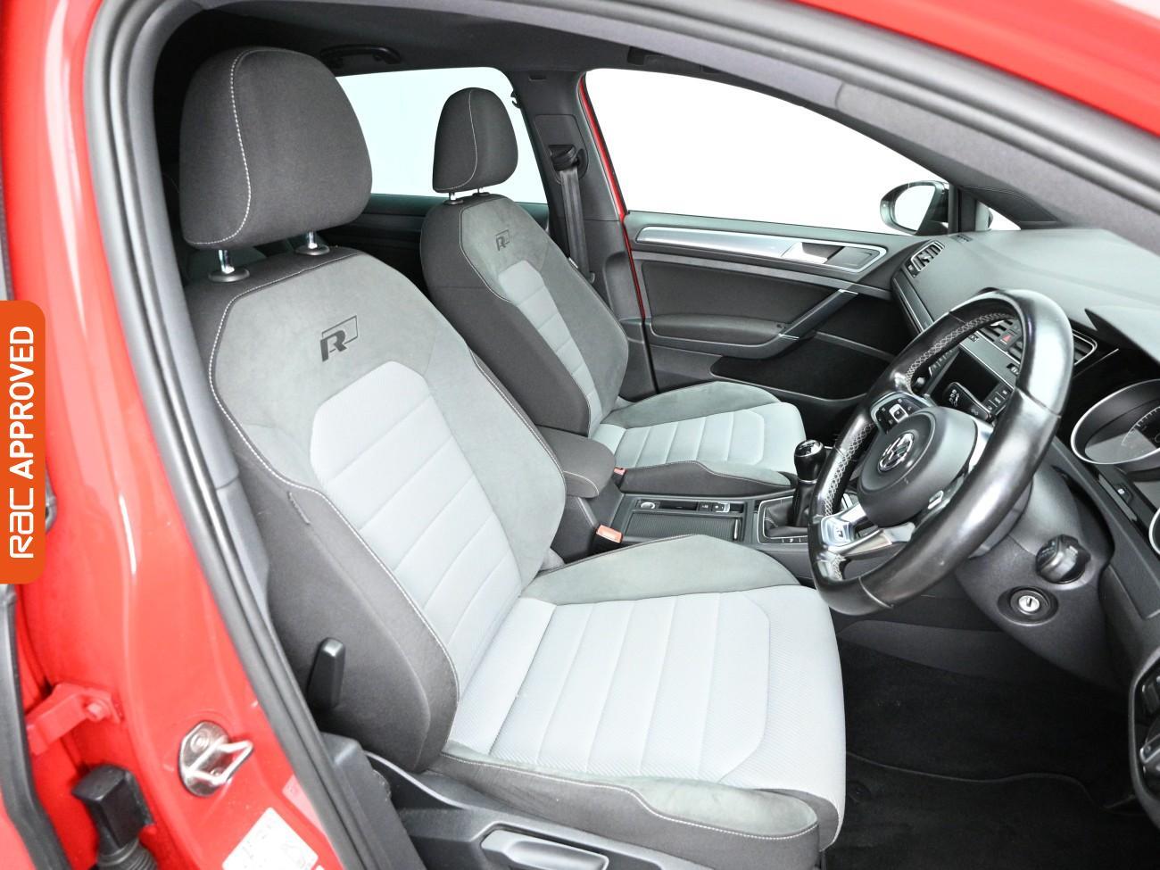 Used Volkswagen Golf 2016 for sale - 77914300: Photo 12