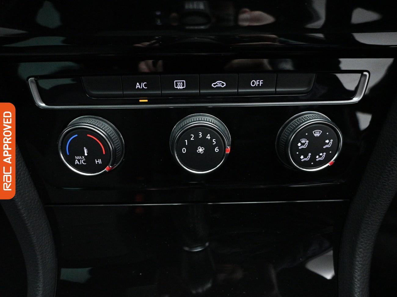 Used Volkswagen Golf 2016 for sale - 77914300: Photo 18