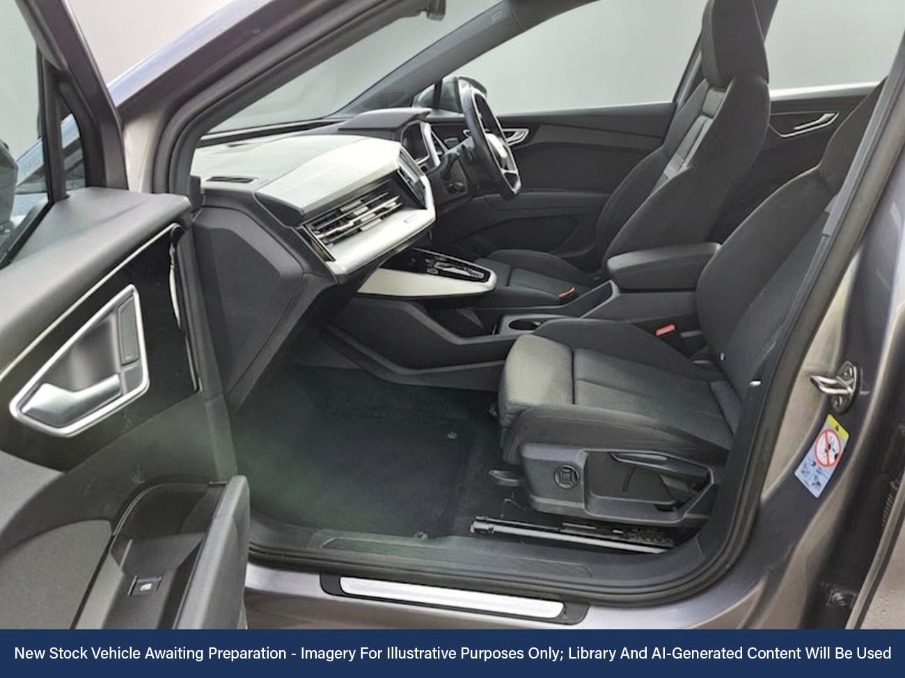 Used Audi Q4 e-tron 2021 for sale - 78121063: Photo 3